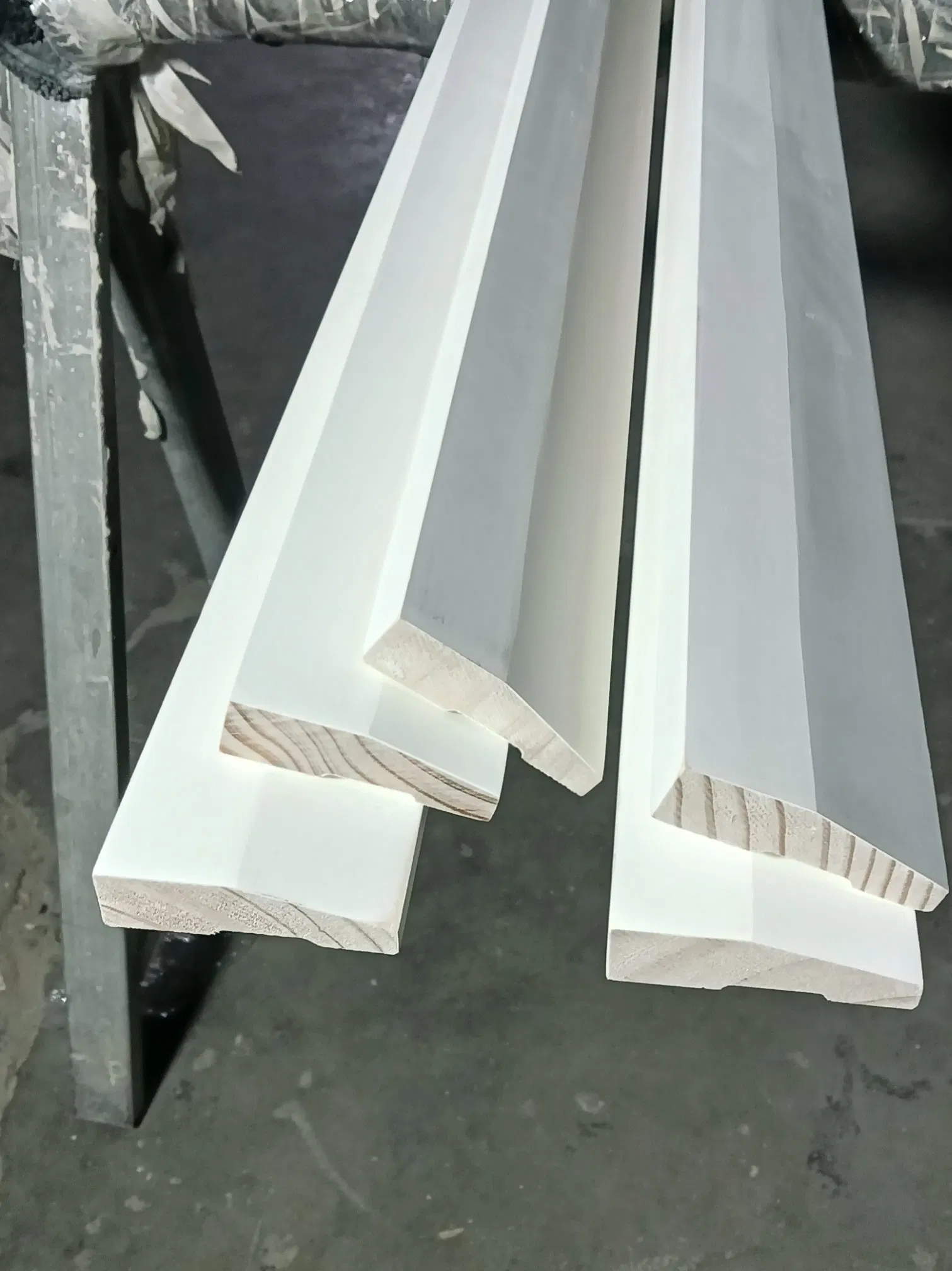Waterproof Wood Skirting Baseboard Trim Moulding Modern Skirting Baseboard Moulding