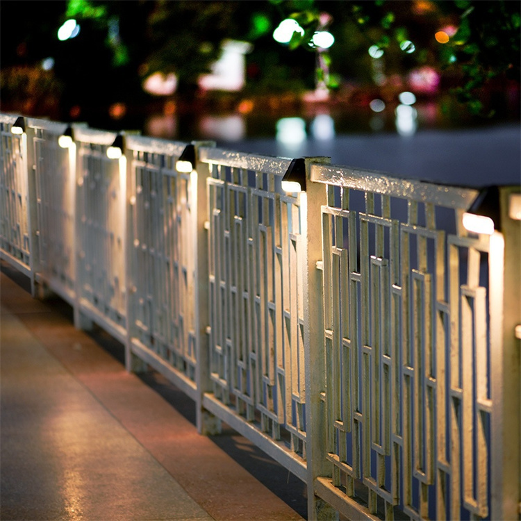 Solar Post Cap Light Outdoor 3.5x3.5 4x4 Inch Longjie Classic Square Deck Cap Led Lamp Wooden Posts