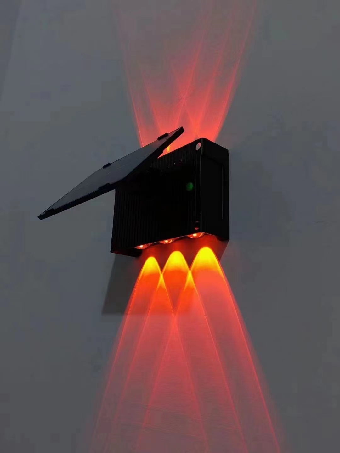 Solar Six-Bead Wall Lamp Detail 8