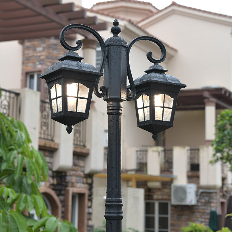 European Outdoor Garden Lights Waterproof 3-Meter LED Solar Garden Lights for Gardens Villas Roadscapes and Landscape Lighting