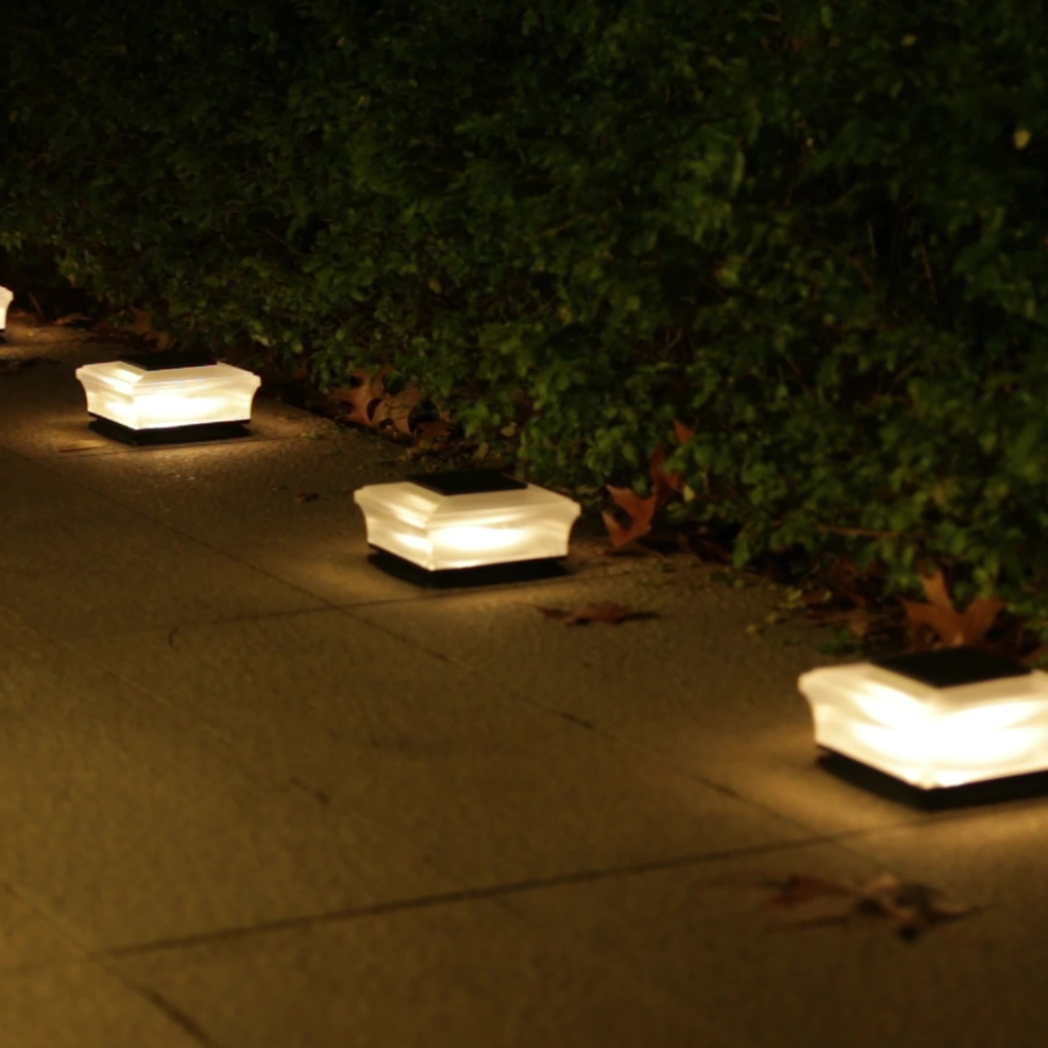 4 LED Solar Powered Deck Post Lights Garden Cap Square Landscape Fence Lamps Solar Powered Deck Post Lights