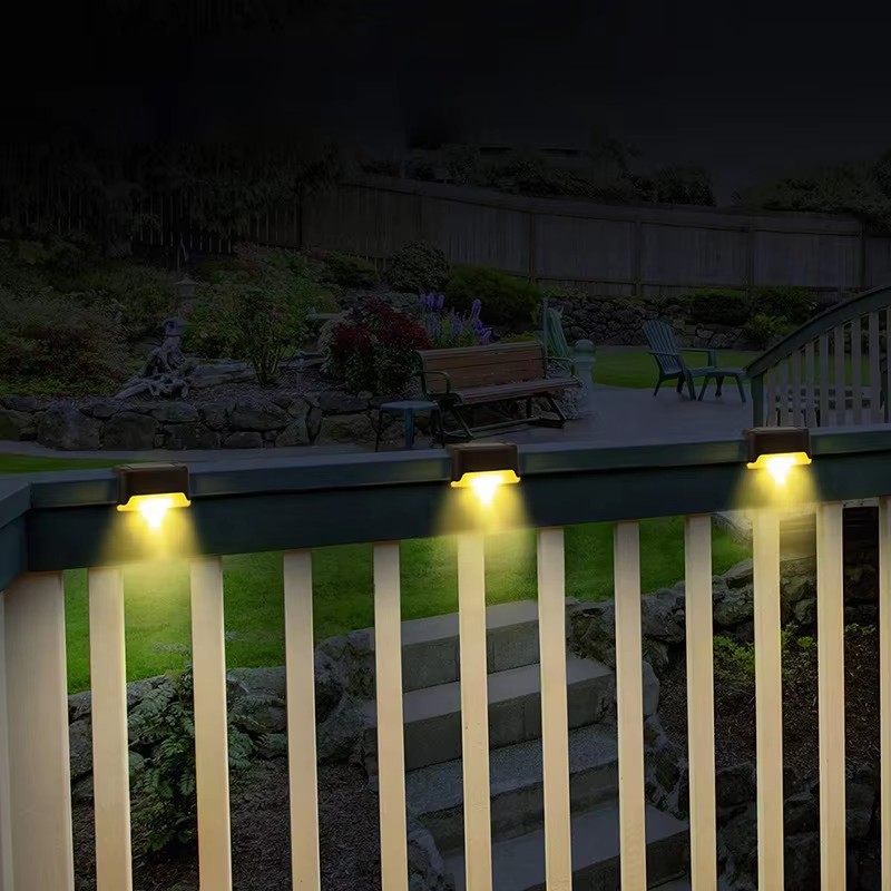 Outdoor Waterproof IP65 Solar LED Wall Light 3500K Warm White CE Certified for Garden Trails Stairs &amp; Fences