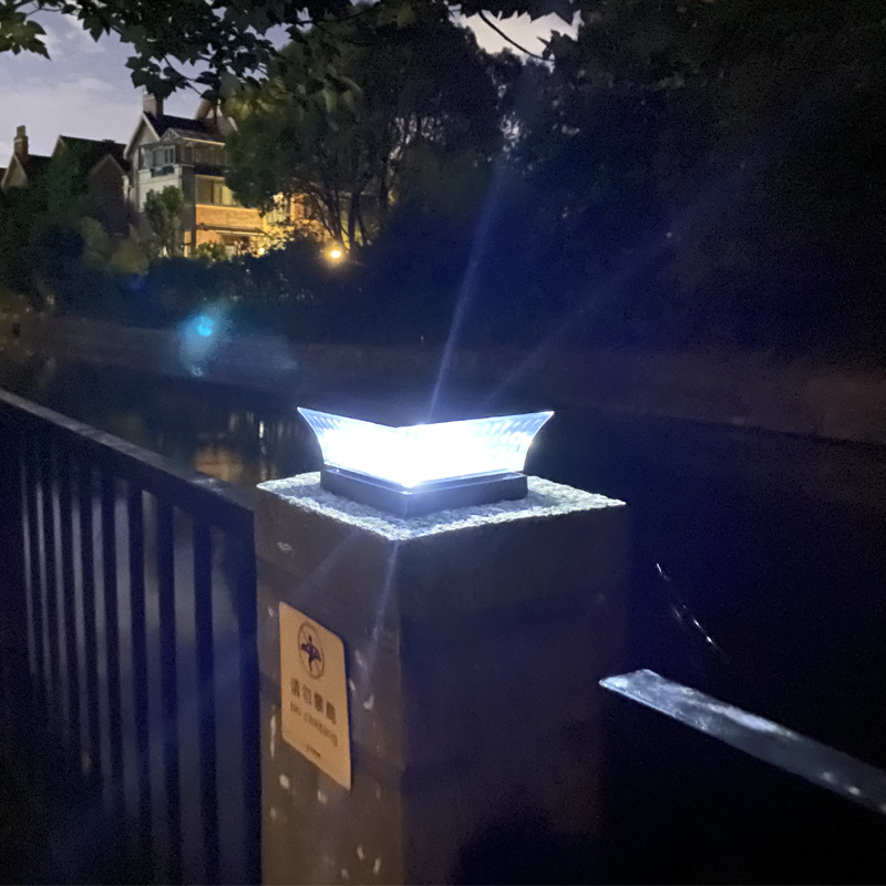 Solar Post Cap Light PVC Fence Pillar Lamp Waterproof Garden Landscape Light for Yard Entrance Decoration