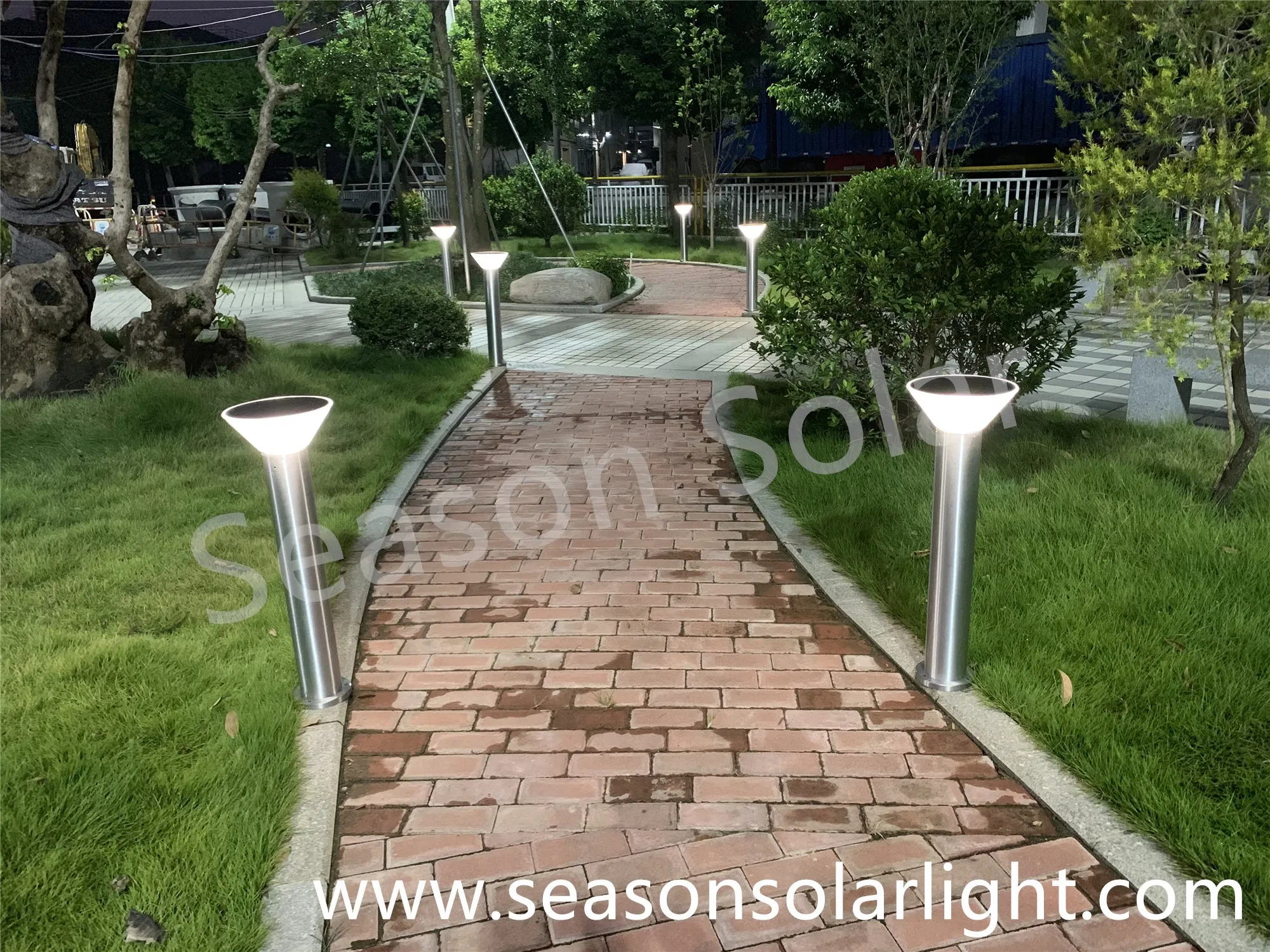 Smart LED Decking Solar Lighting CE Garden Outdoor 5W Solar Landscape Lighting with Bright LED Light
