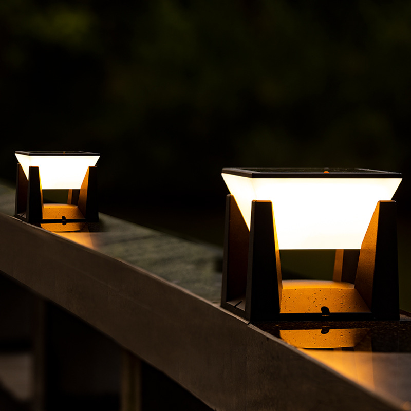 Highlux New 2025 ABS Solar LED Pillar Light 2W High Brightness Solar Garden Lights Supplier