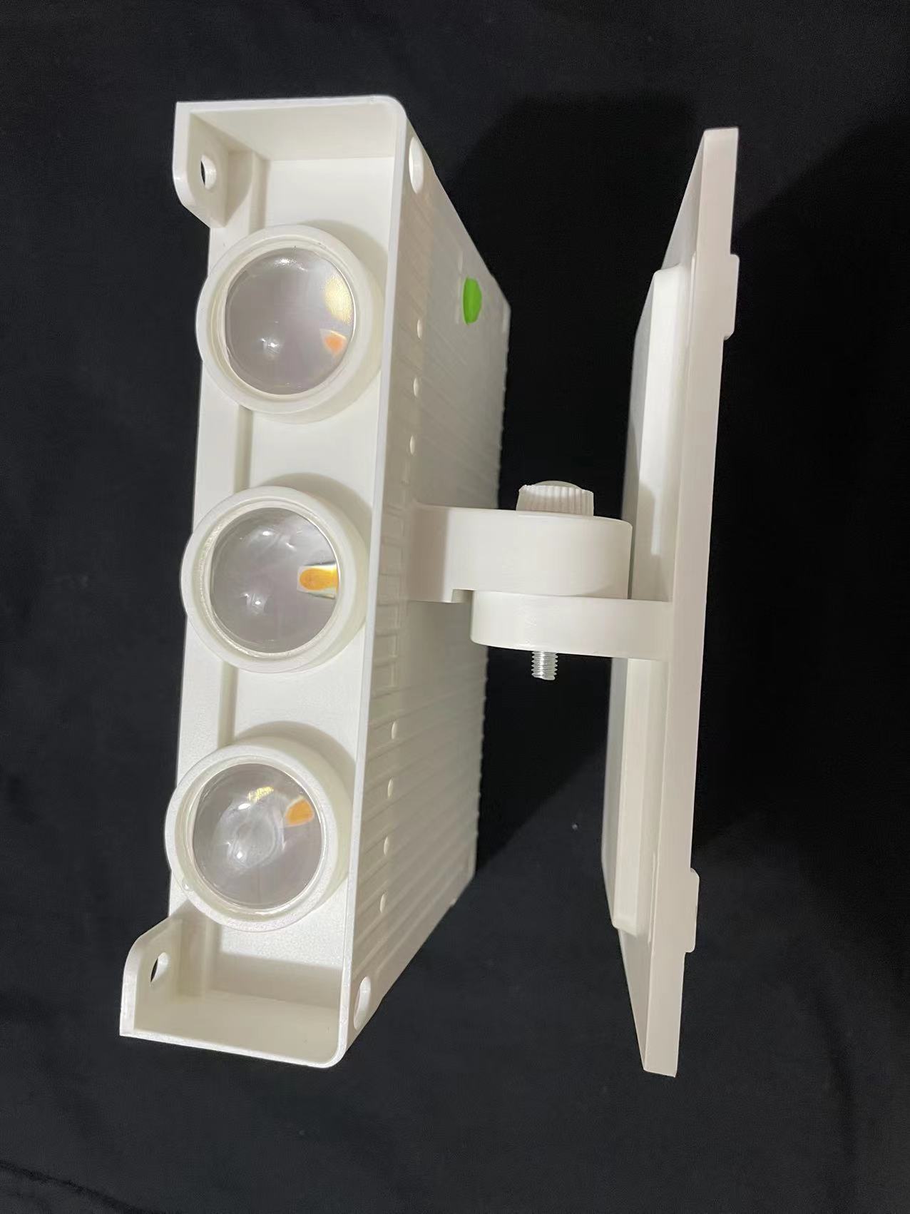 Solar Six-Bead Wall Lamp Detail 6