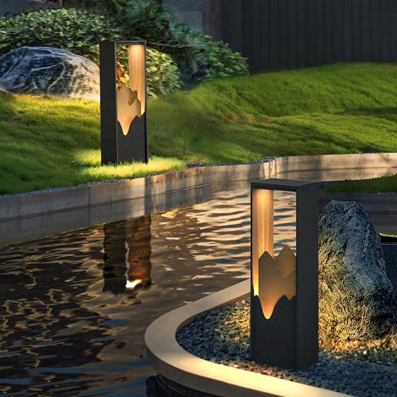 New Chinese Style Iron Solar Wall Lamps Outdoor Waterproof Villa Lawn Zen Landscape High Pole Garden Light