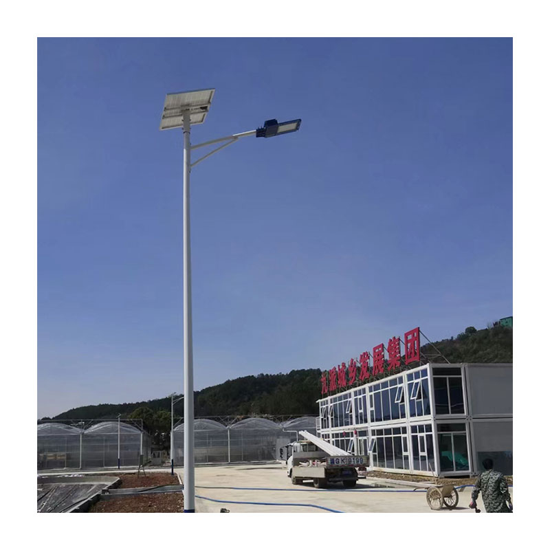 Hot Sale Aluminum Waterproof Led Road Lamp Split Solar Street Light with Battery DC for Highway