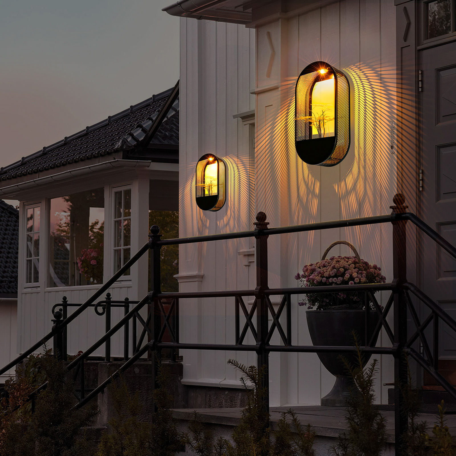 1700K 6000K IP65 Solar Wall Lamps Round Modern Courtyard Outdoor Waterproof Decorative Wall Lamp