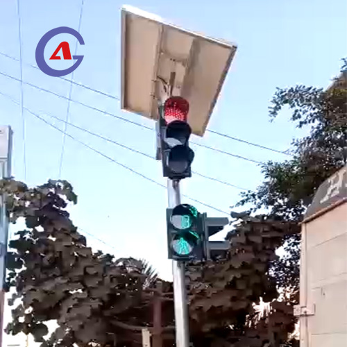 Outdoor LED Traffic Light Led Solar Battery Powered Wireless Traffic Light Control System