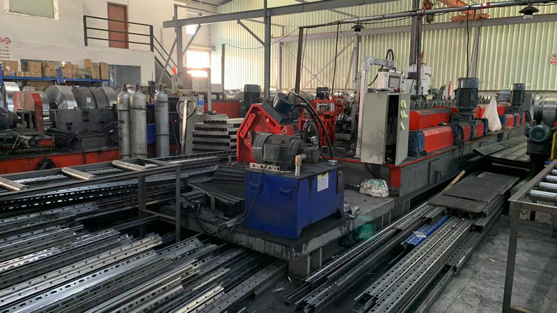 Pallet racking system installed in large distribution warehouse