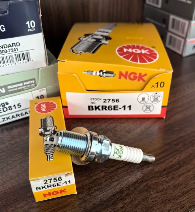 قطع غيار السيارات أجزاء المحرك دنسو شمعات الإشعال 4702 Ik20tt 4703 4701