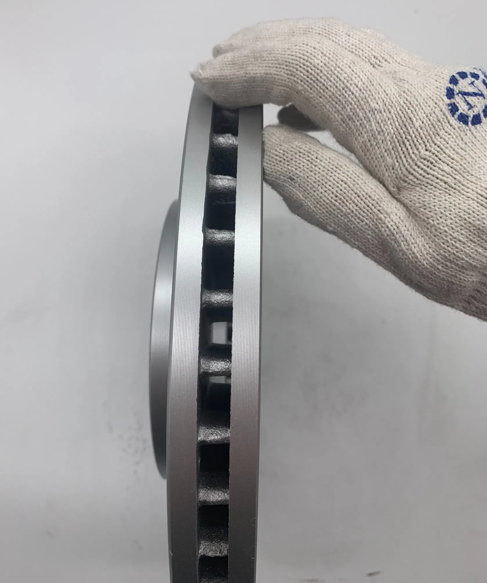 قرص دوار فرامل السيارات المقاوم للتآكل لبي إم دبليو M3 E90 F50 فيات
