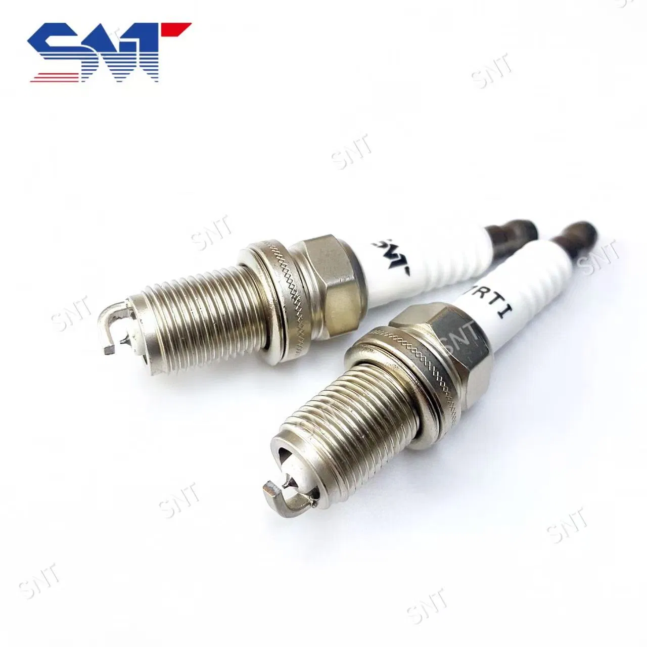 قطع غيار محركات السيارات عالية الجودة وسعر منخفض K7rti شمعات الإشعال، نفس الشيء كما في Ngk 7092, تويوتا 90919-01210, Bosch+45