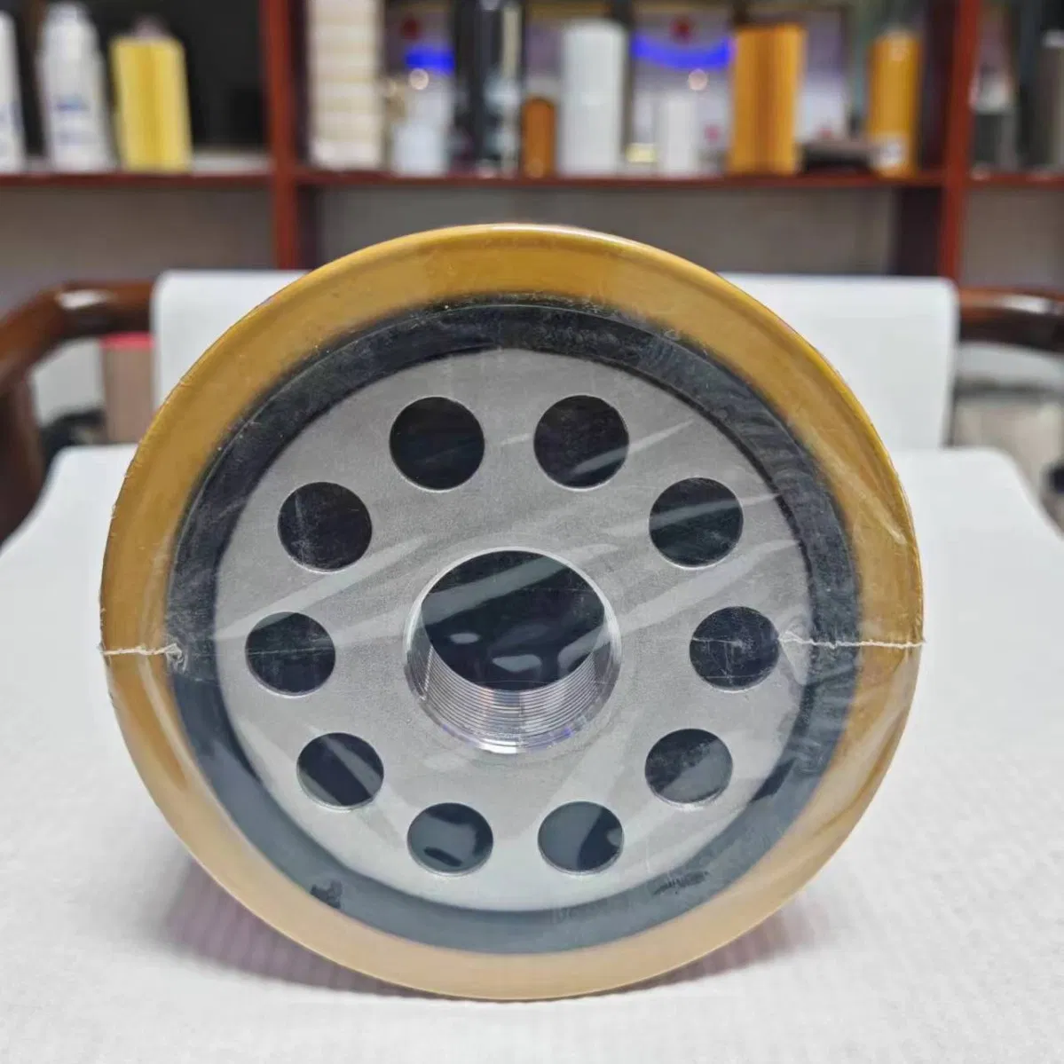 عنصر الفلتر المستخدم لقطع غيار الحفارات قطع غيار المحرك فلتر زيت عالي الأداء ودائم فلتر هواء فلتر ديزل فلتر طيار 10755