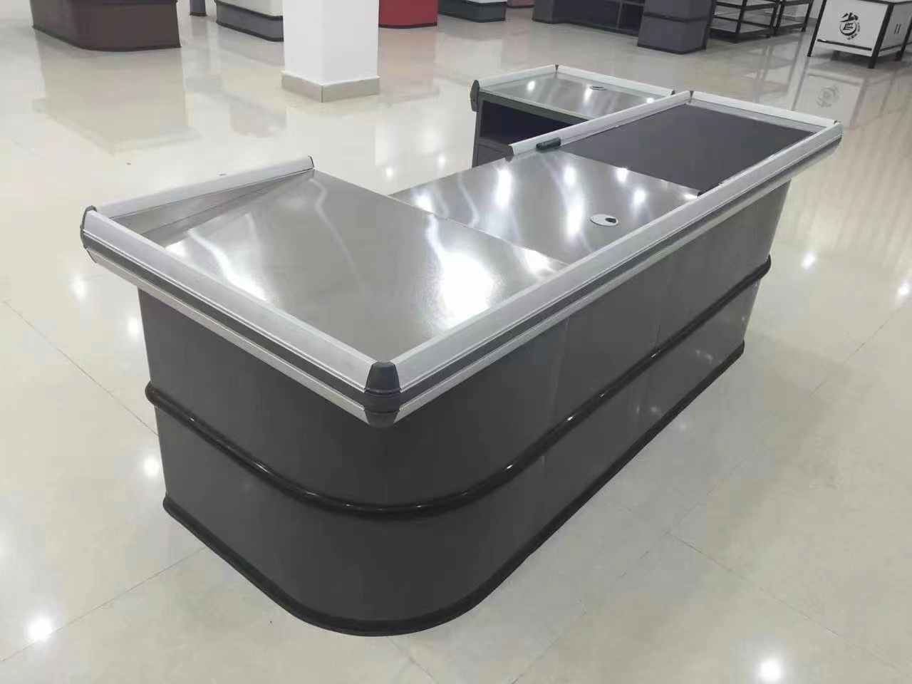 Different Models and Sizes of Cashier Counters in Guichang Supermarket Shelf Factory Can Choose Colors