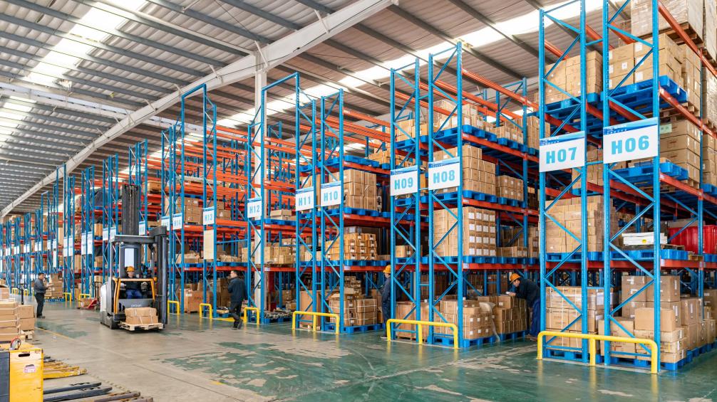Custom OEM shelving solution design and prototyping
