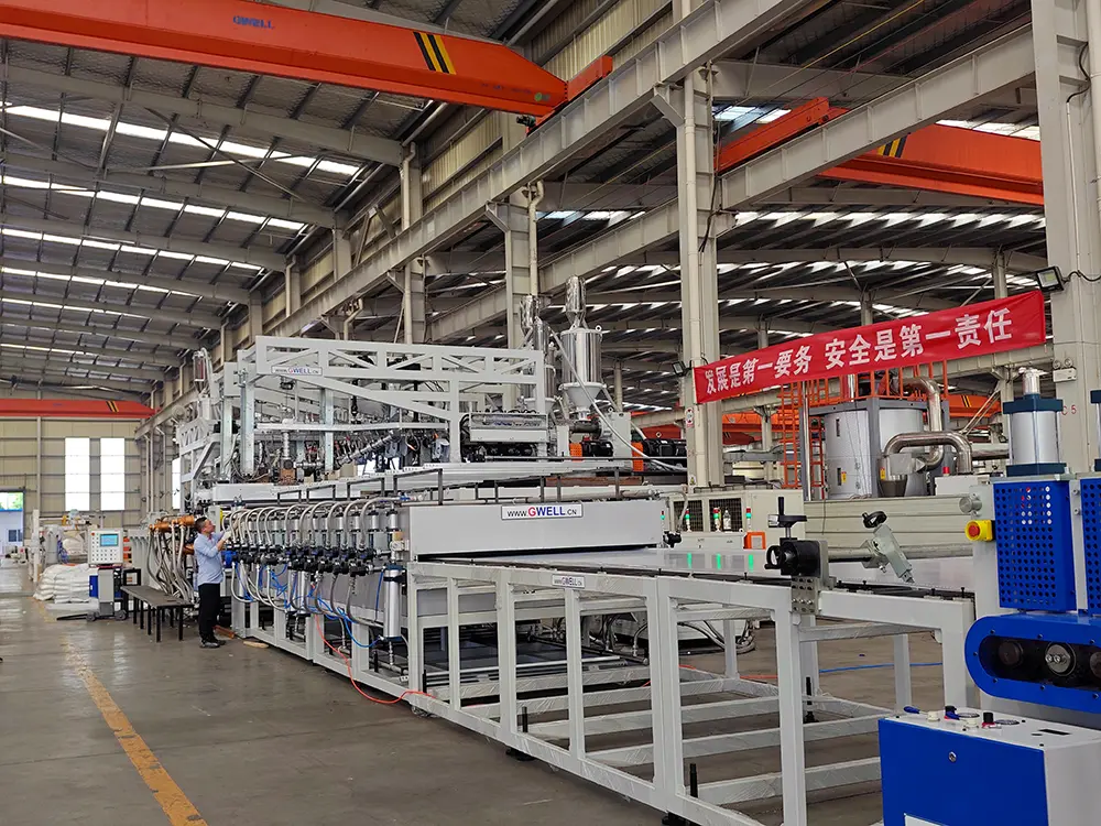 Stacker and Conveyor (2)