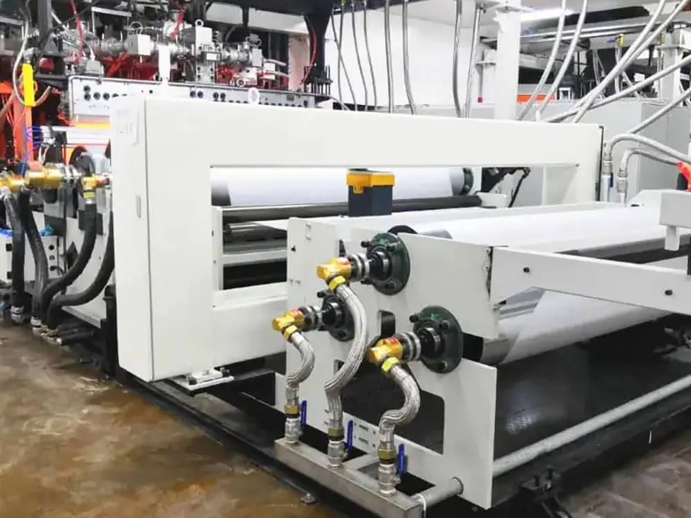 EPE solar film is wound onto (2)