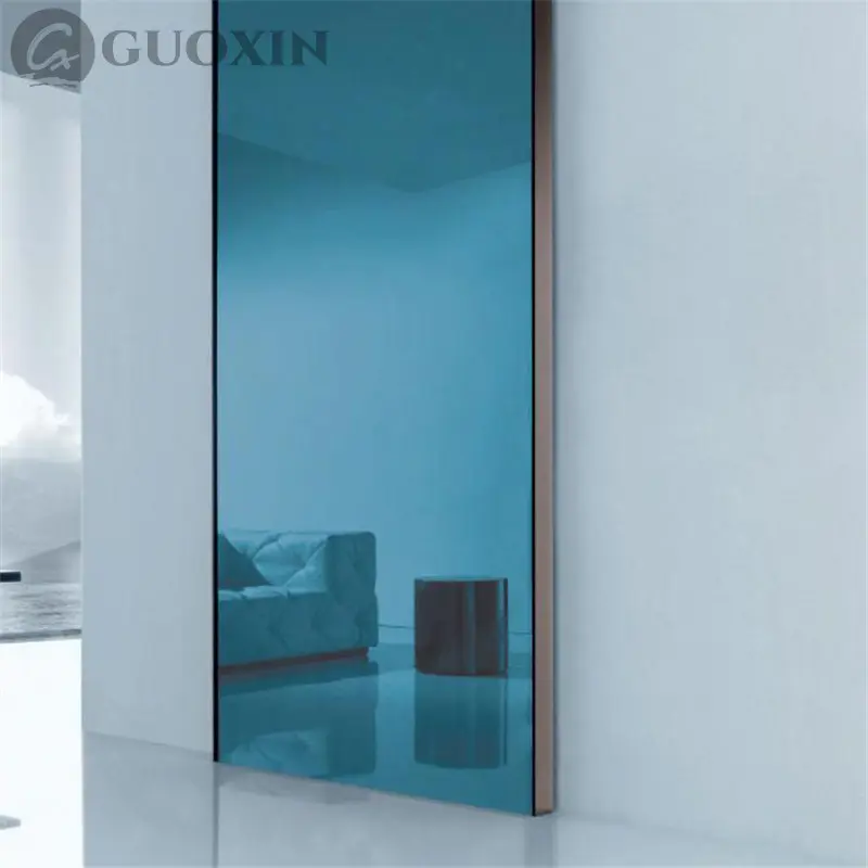 Mirror Glass Display 2