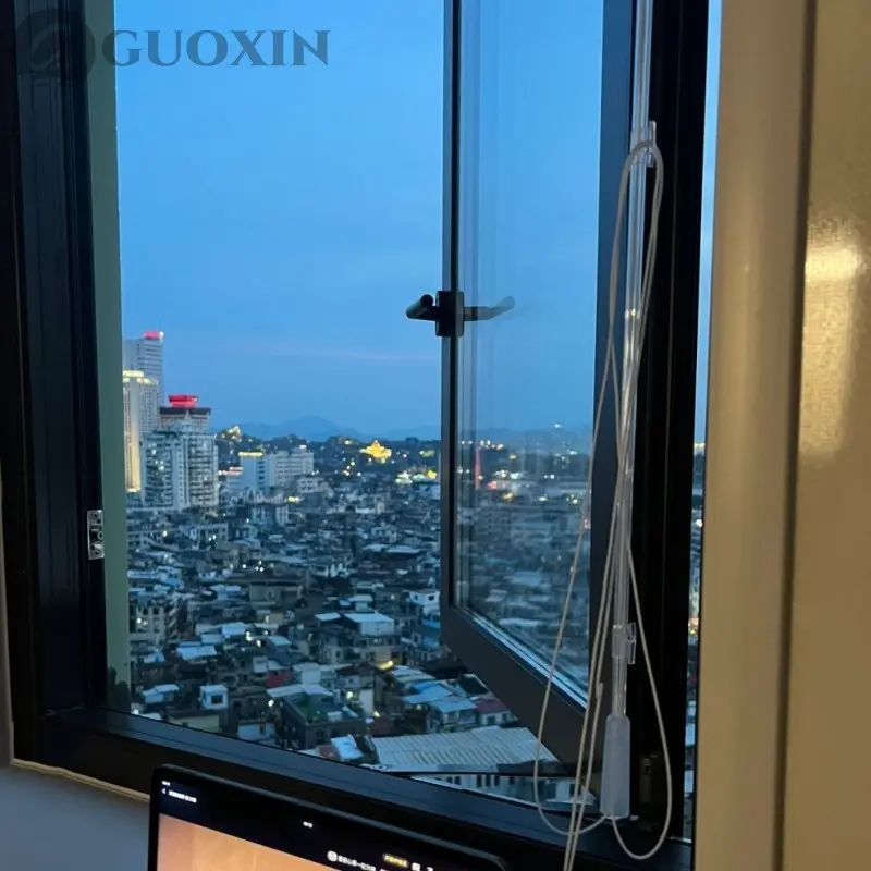 Casement Window Detail 10