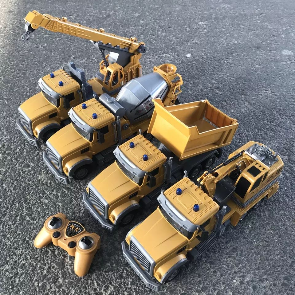 Kids Remote Control RC Engineering Play Set Crane Equipment Vehicles Models Set Construction Truck Toy for Boys