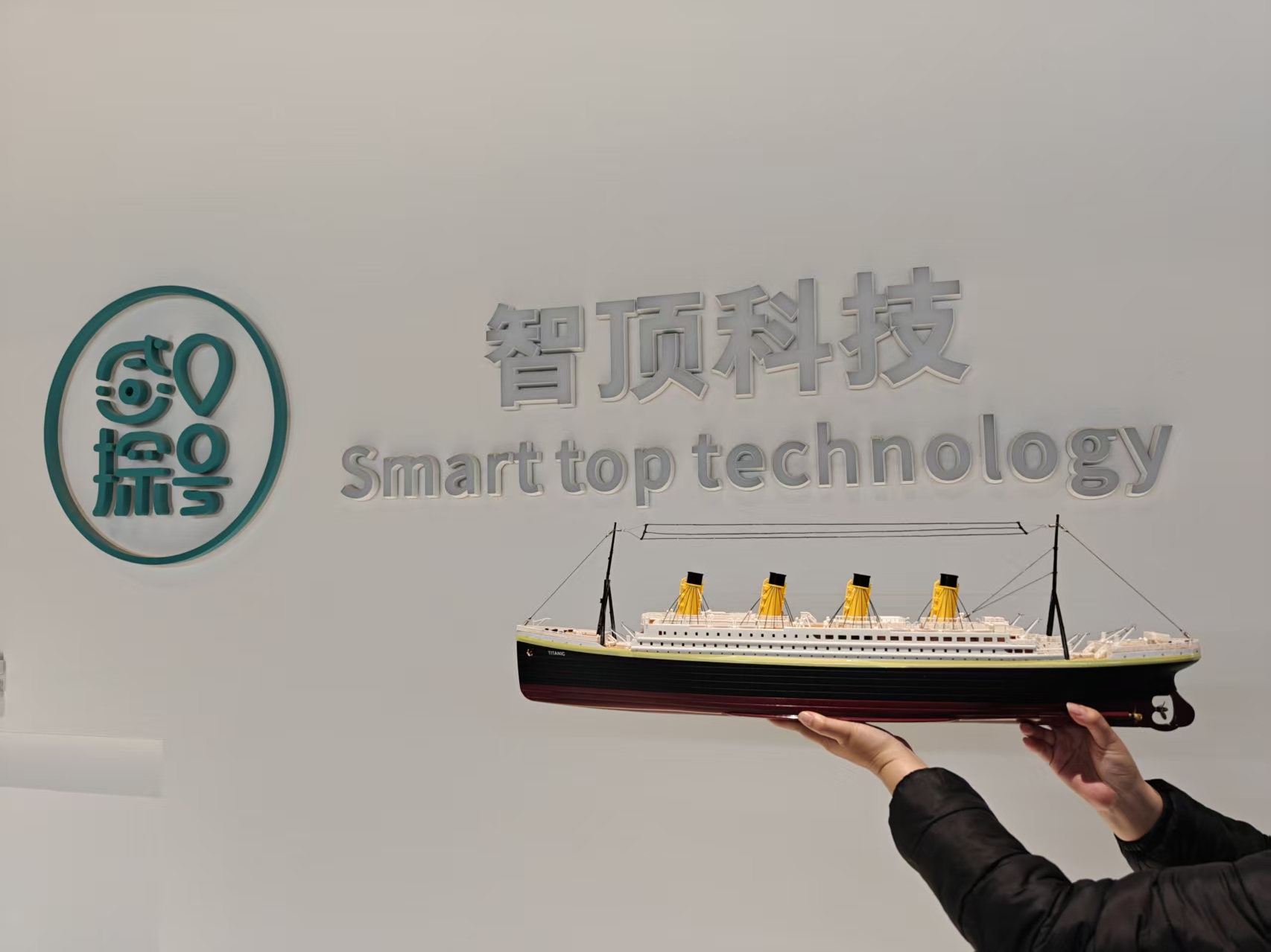 Titanic Cruise Model 1