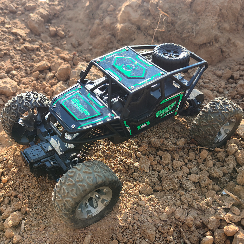 Popular Product 1:20 Simulation Four Wheel Drive High Speed Remote Control Car Alloy Climbing Off Road Vehicle Toy for Kids