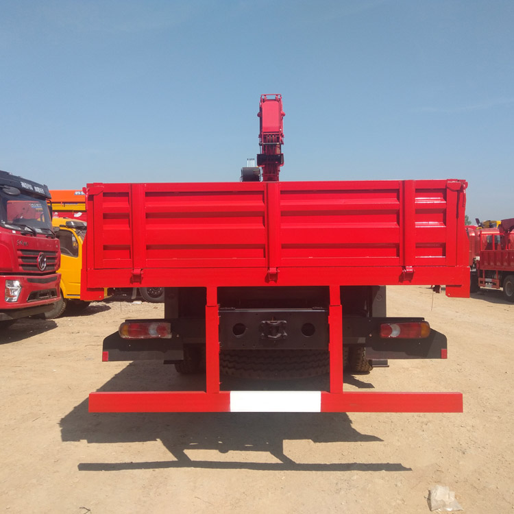 Dongfeng 12ton China Truck Mounted Crane Boom Crane Mounted Truck Manipulator on Truck for Sale Remote Control