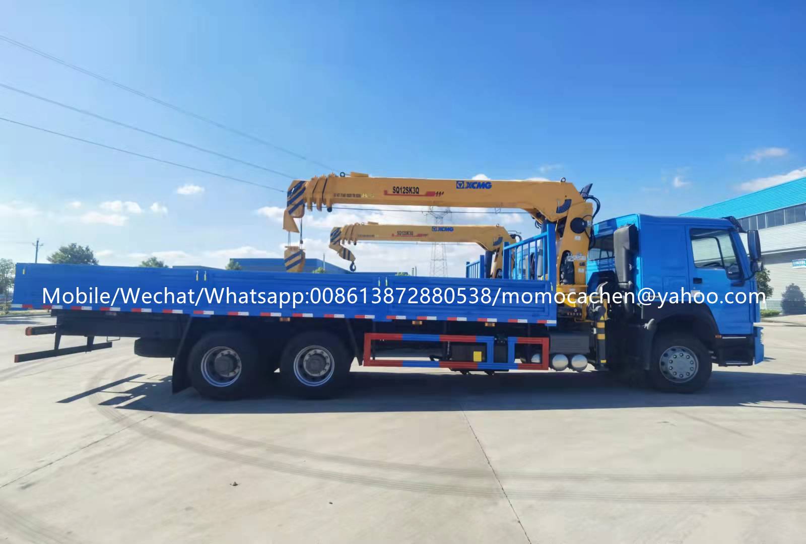 HOWO 6x4 Truck Mounted Crane 12tons Right Hand Drive Truck With Crane With Remote Control