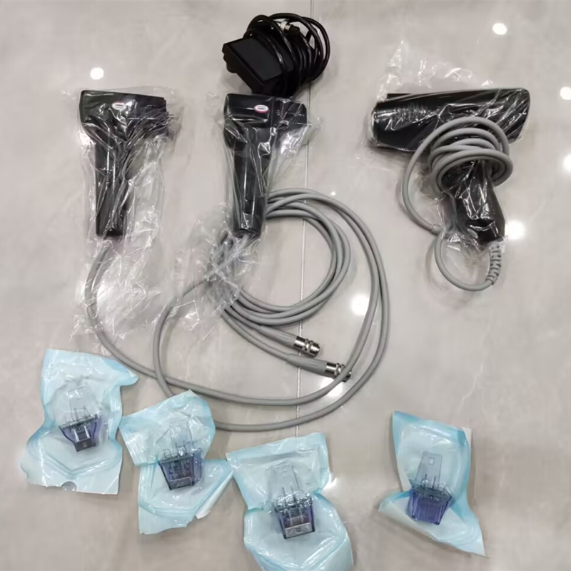 New Beauty Equipment RF-Microneedling &amp; Cold Hammer Machine for Skin Tightening Machine
