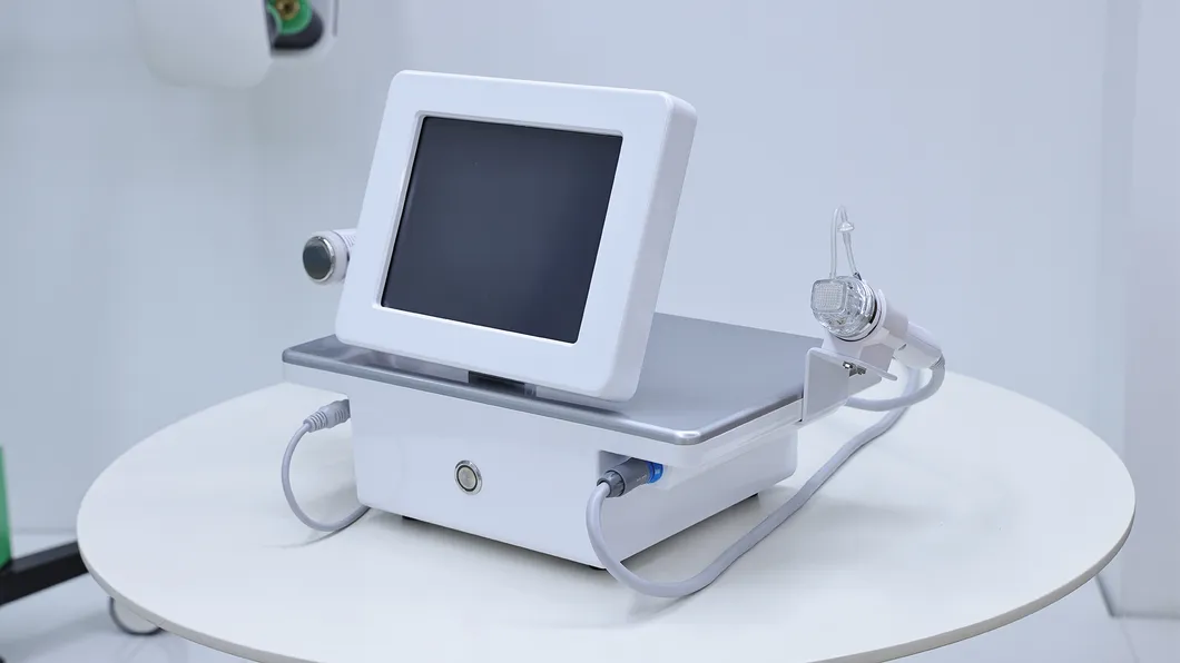 Real Shot of 2 in 1 Gold RF Microneedle Beauty Machine 2