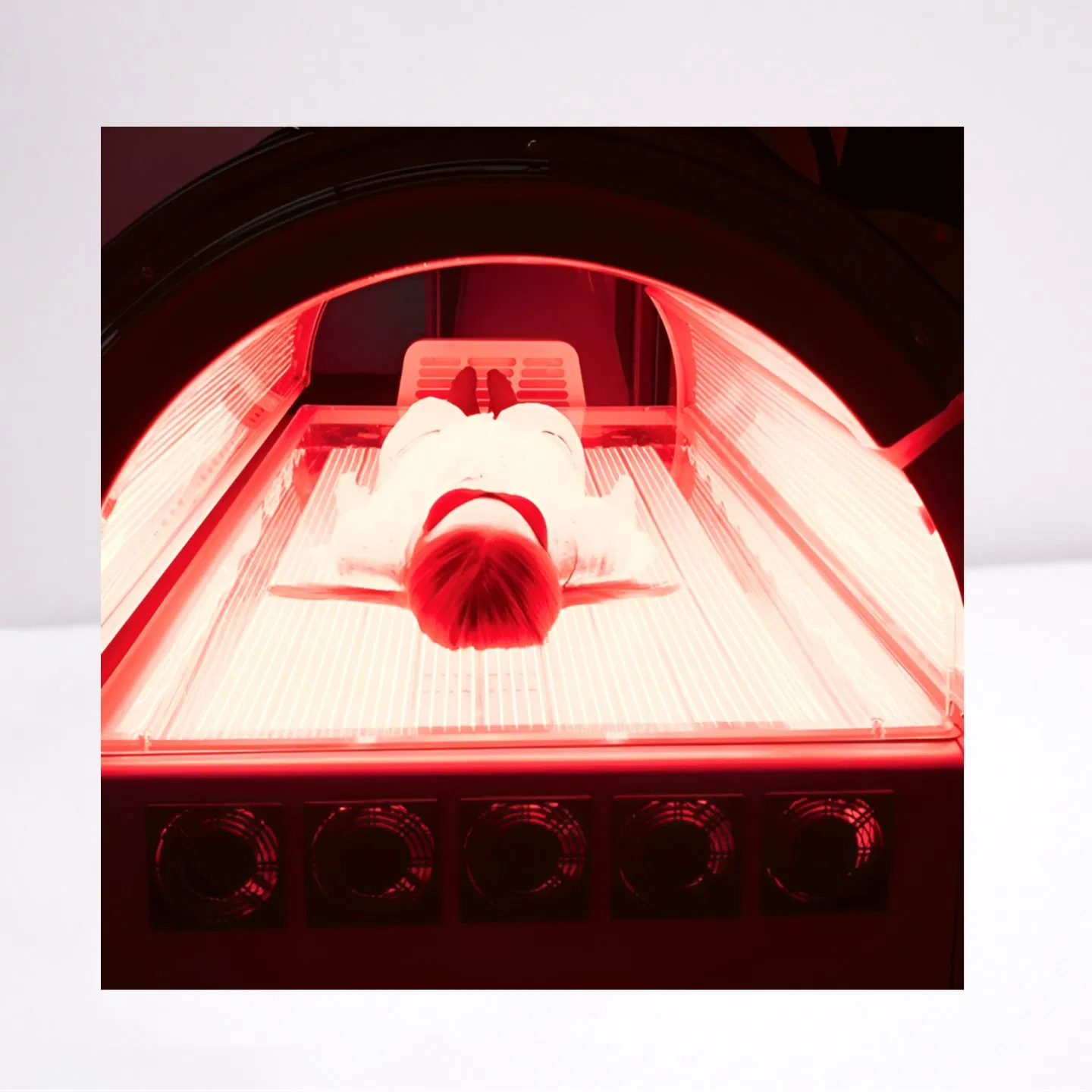 China Manufacturer 633nm Whole Body LED Red Light Therapy Device