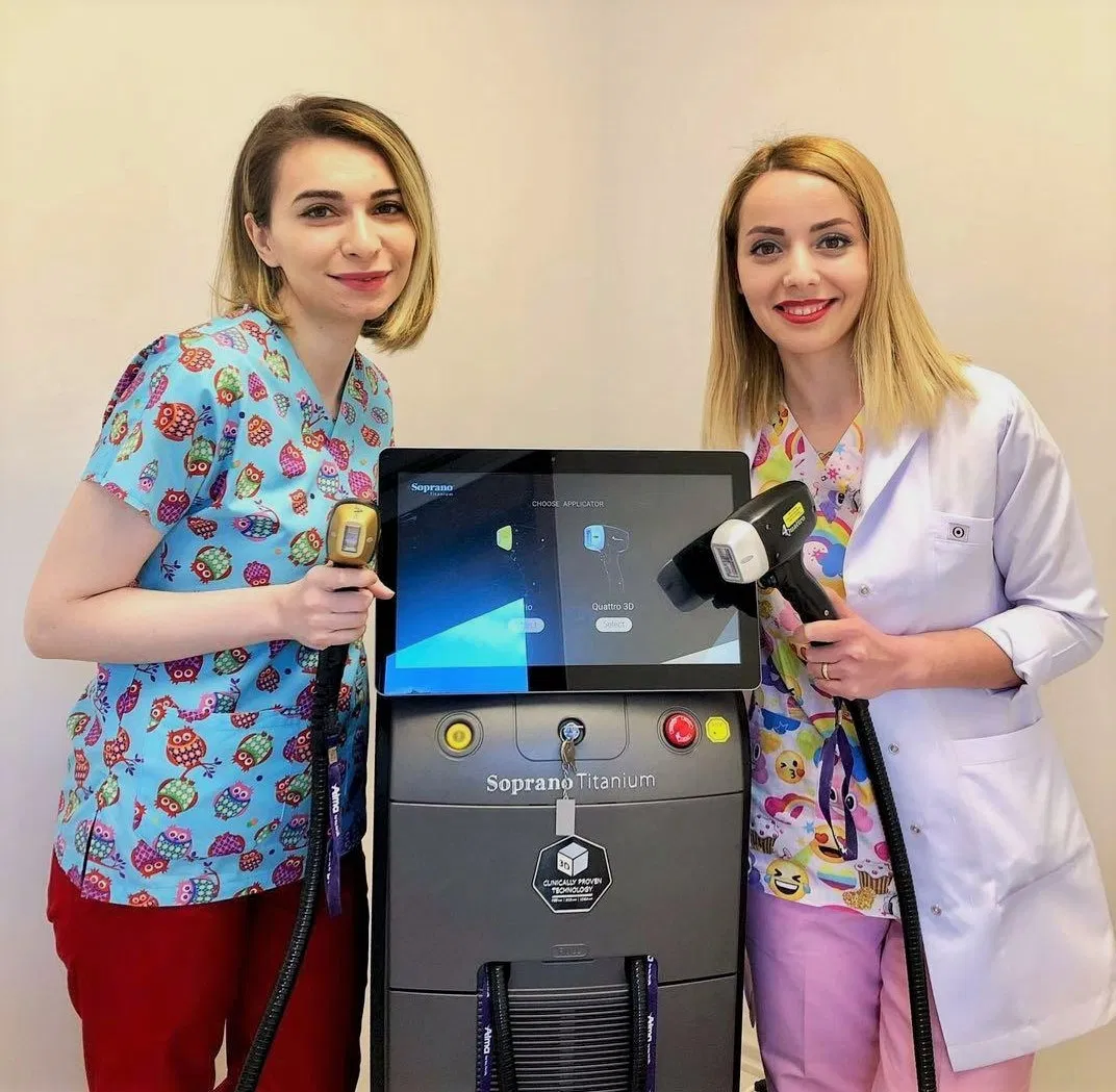 Sopran Ice 808 Nm Diode Laser Hair Removal Machines Permanent 3 Wave