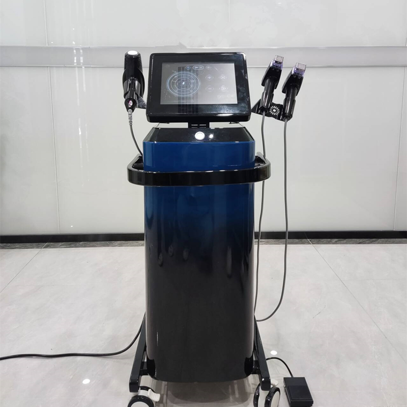 New Beauty Equipment RF-Microneedling &amp; Cold Hammer Machine for Skin Tightening Machine