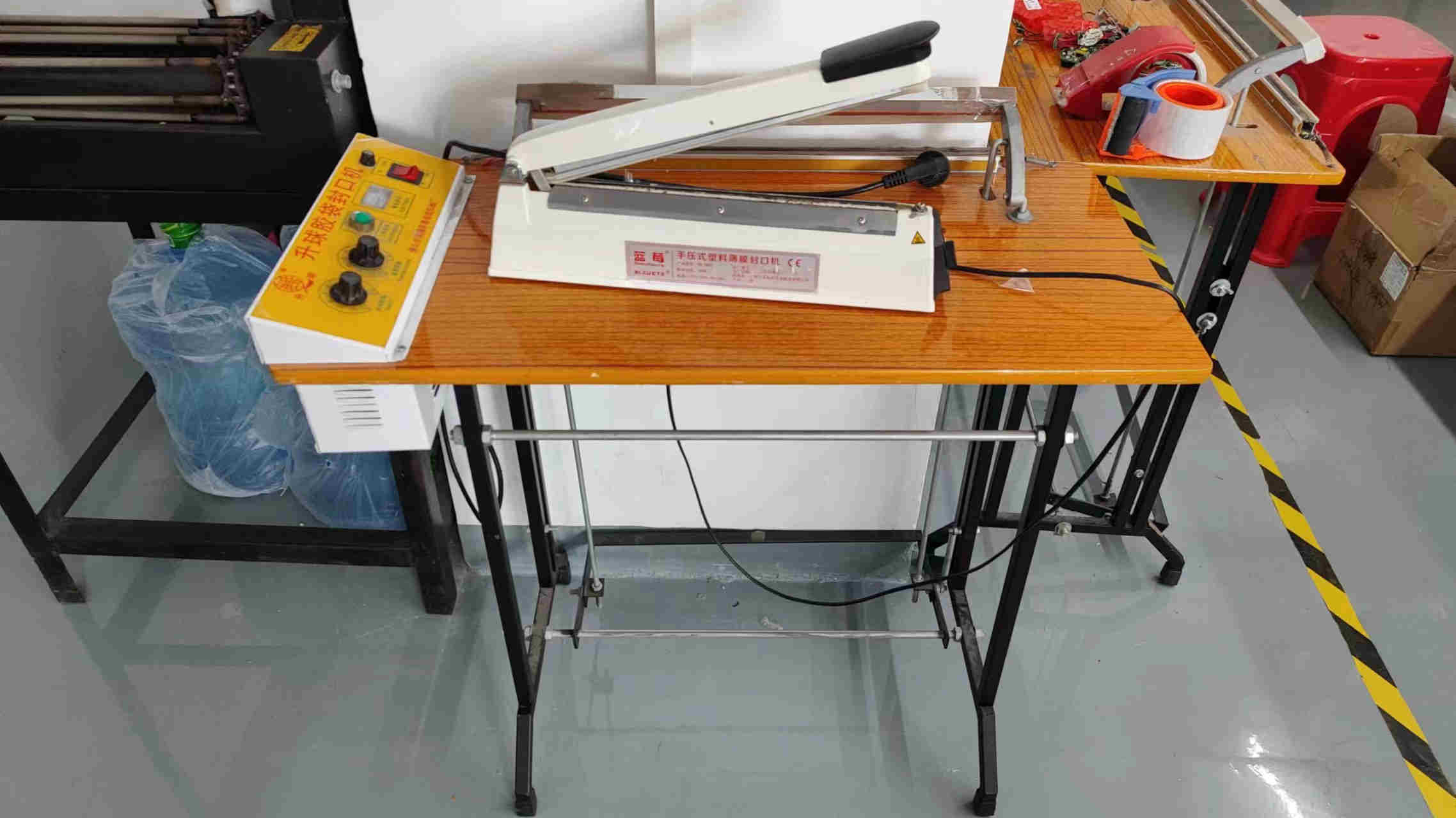Sealed packaging machine for secure beauty equipment export