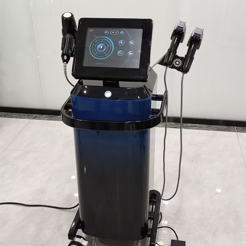 New Beauty Equipment RF-Microneedling &amp; Cold Hammer Machine for Skin Tightening Machine