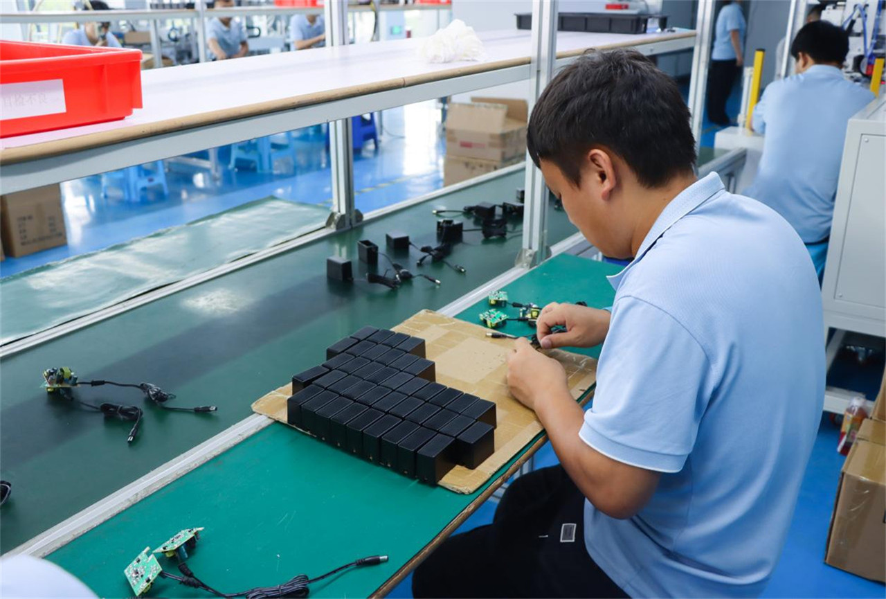 Haifyer power adapter engineering and innovation lab
