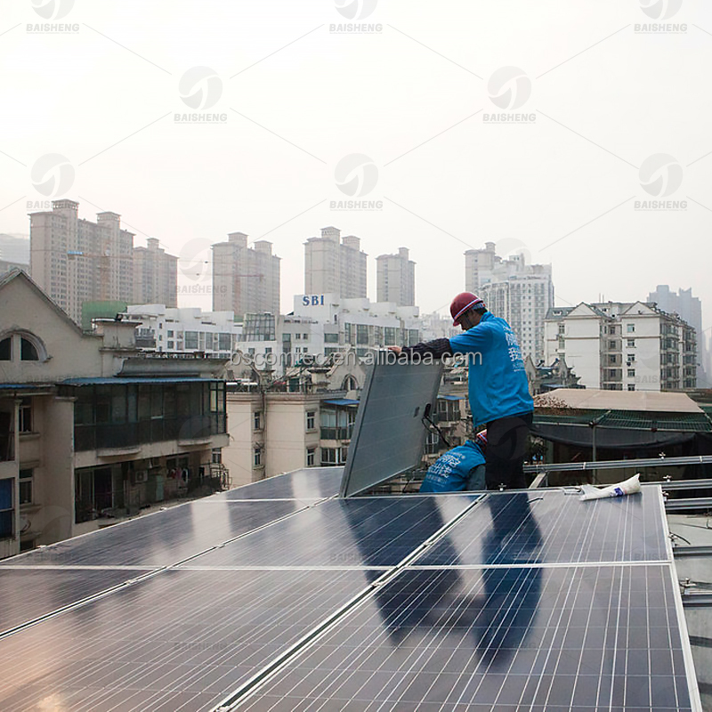 650W/700W Portable Solar Panels, Using Monocrystalline Silicon Half-cells and an Aluminum Frame.
