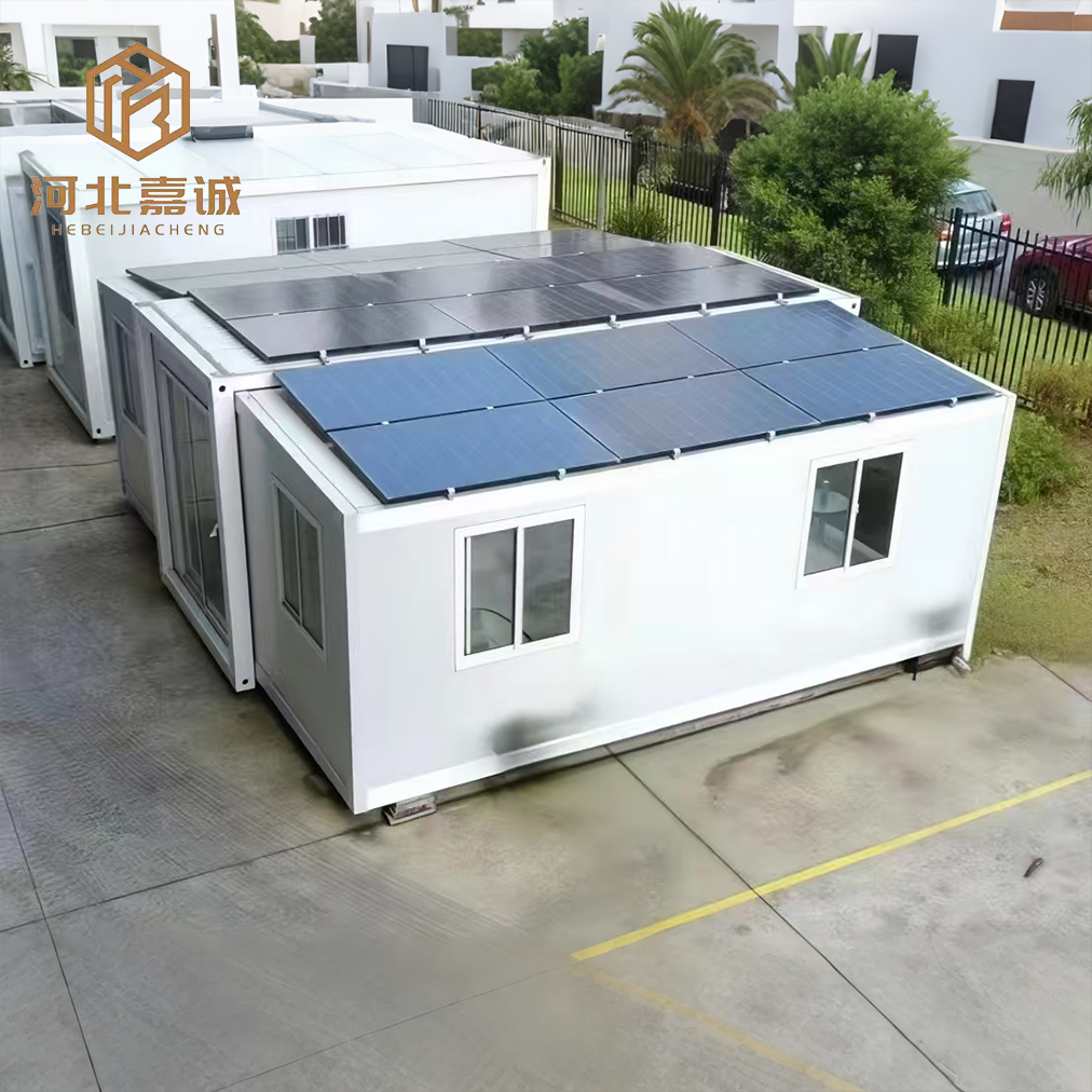 Solar Powered Expandable Container House with Solar Panels System Luxury Prefabricated Modular Homes for Off-grid Living