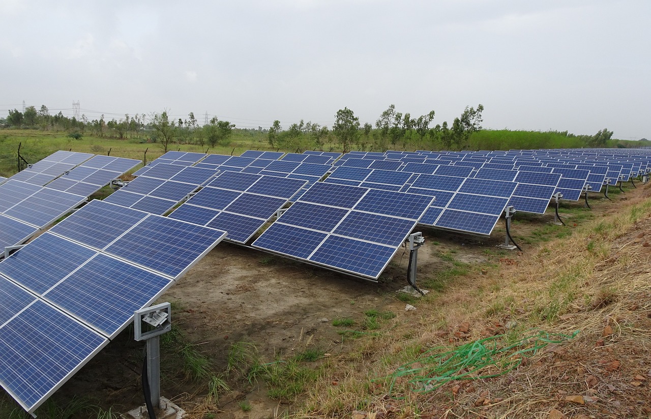 SUNPLUS N-Type HJT Bifacial Solar Panel | Double Glass Construction | 23.2% Efficiency | Anodized Aluminum Frame