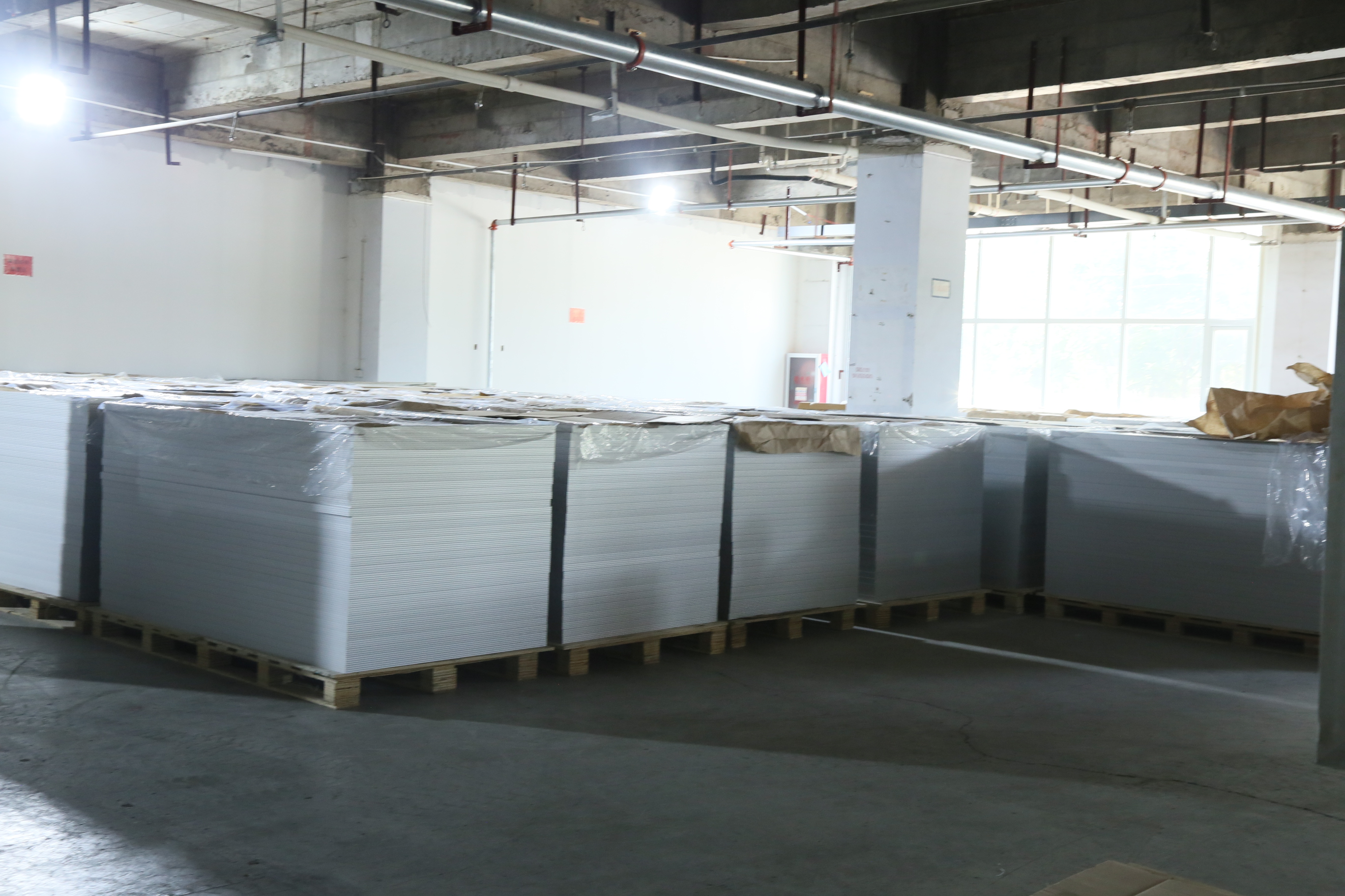 Warehouse Stock Right
