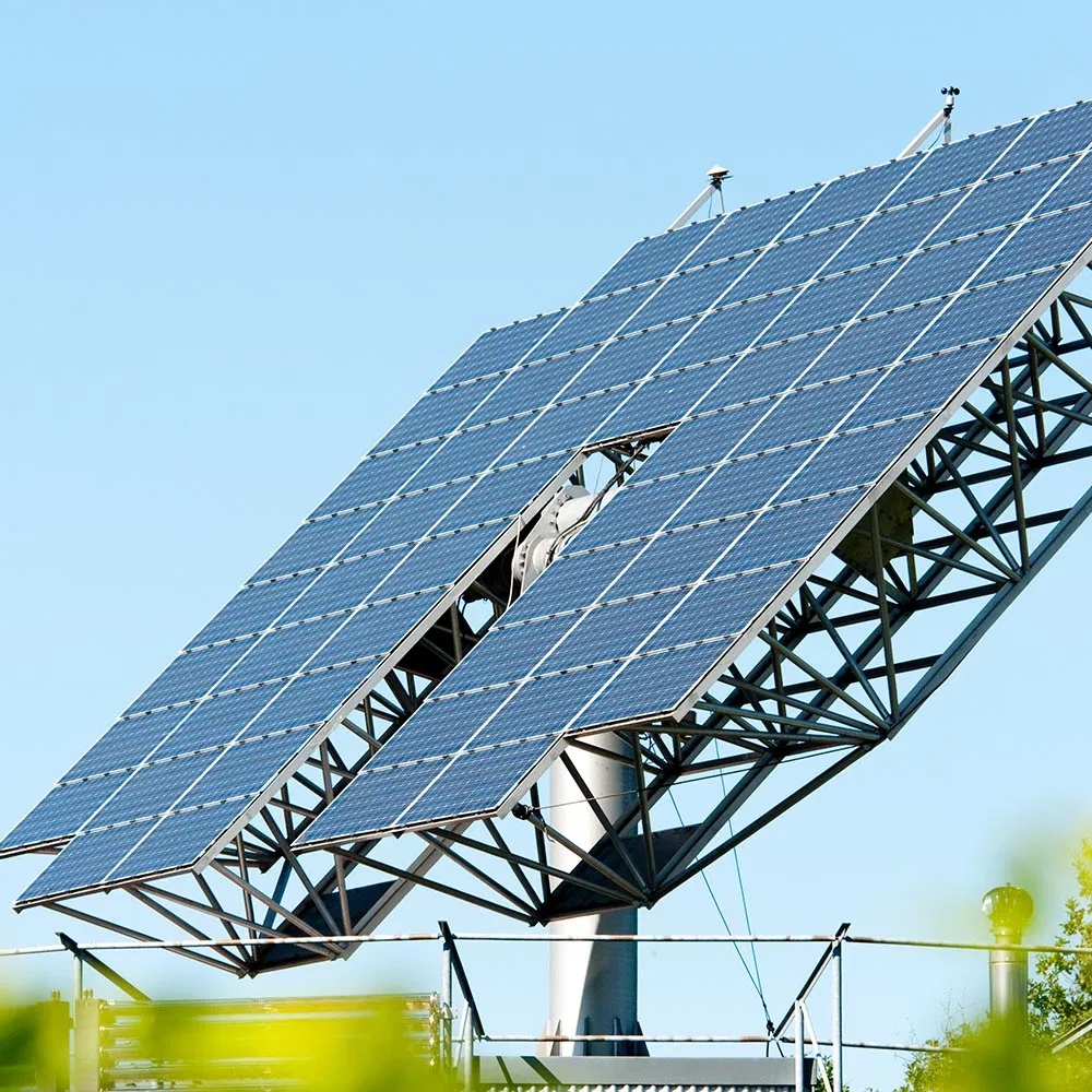 Yangtze 2021 Free Shipping Cheap Price 182mm Half Cell 570W 580W 590W 600W Monocrystalline Solar PV Module Solar Panel