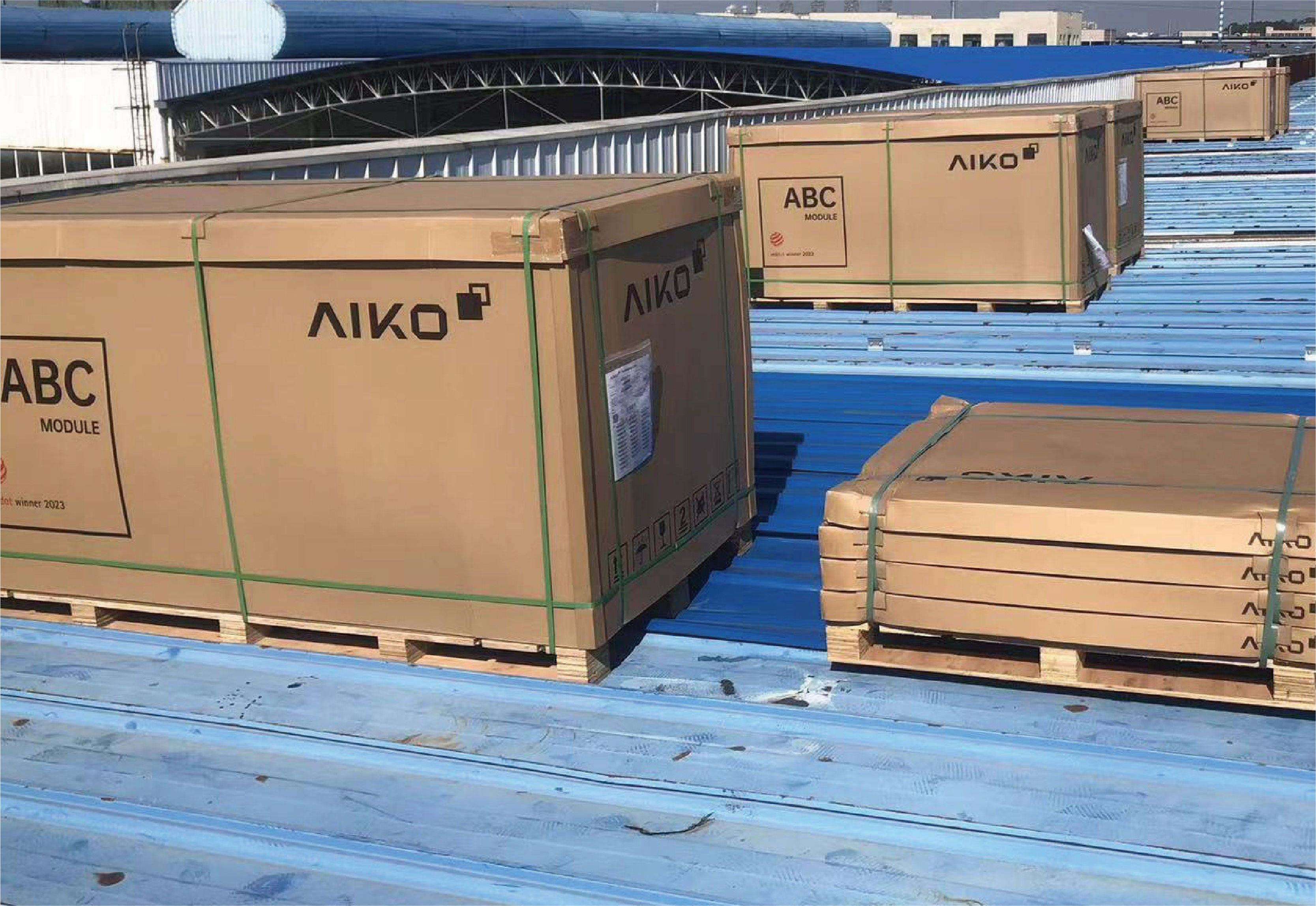 AIKO Neostar Series 670W Full Screen Solar Panel N-Type ABC Bifacial High Reliability for Utility Scale PV Plant
