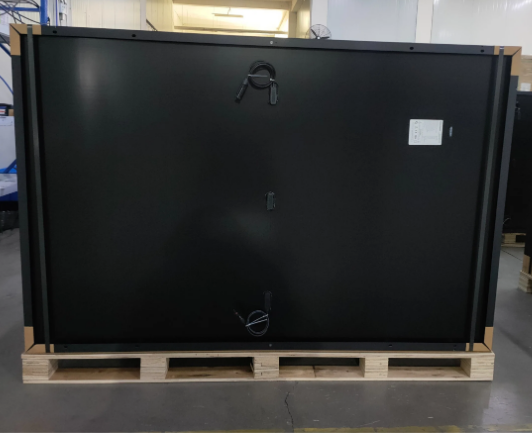 Loading shipment 2