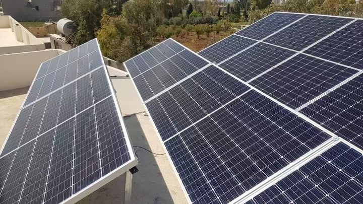 2384*1303*35mm Jingsun Carton Box Polycrystalline Solar Panel Mono Half-Cell with ISO