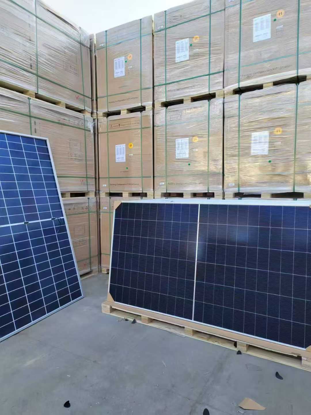 Hot Selling Best Choice TOPCon Trina 715-740W N-Type PV Panels NEG21C.20 Vertex N 720W Bifacial DUAL GLASS Solar Panels