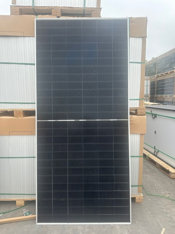 for Jinko 3 Solar Panel Stand CE for Certified with Perc and Half Cell Technology