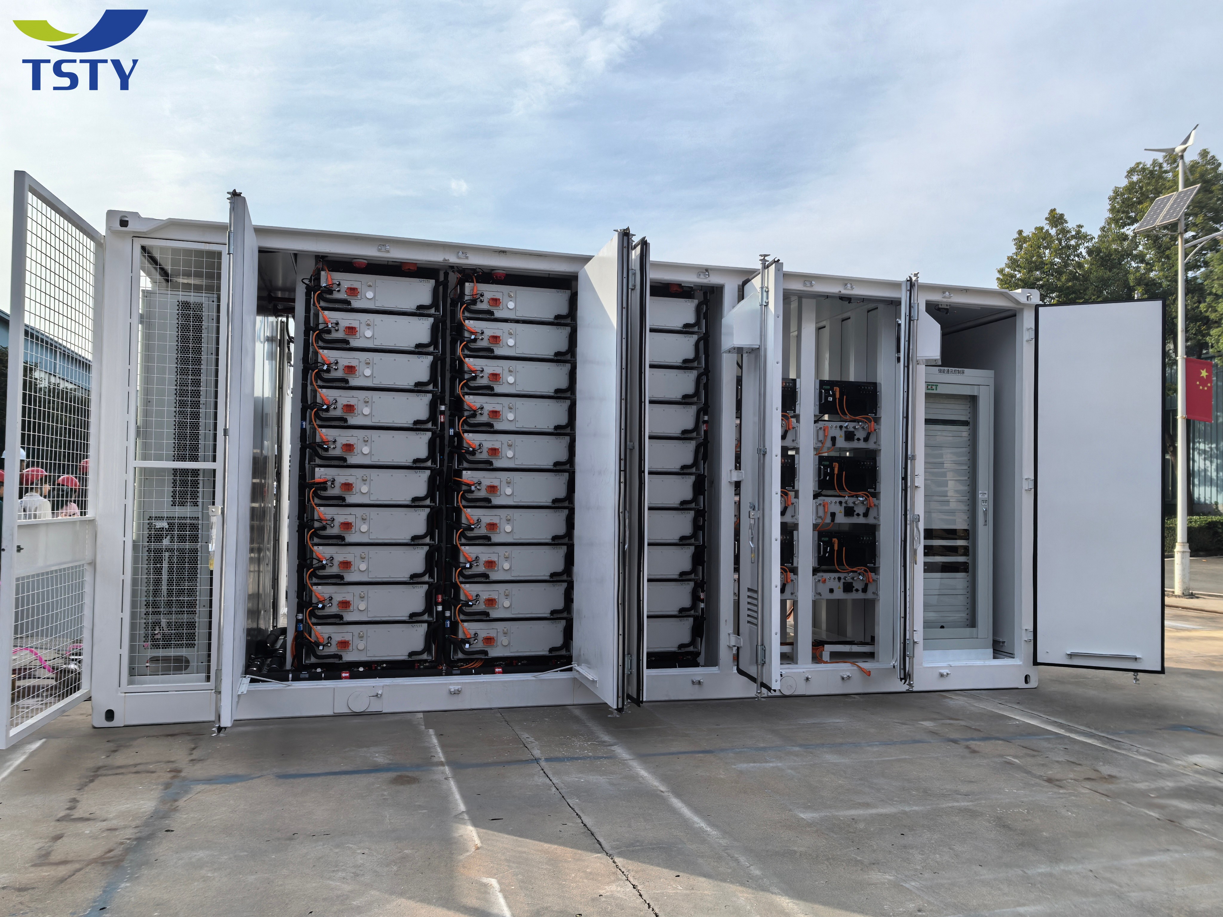TSTY Energy Utility Scale Lithium Ion Battery Storage System 1000kWh Solar Power Container Liquid Cooling IP67 Protection