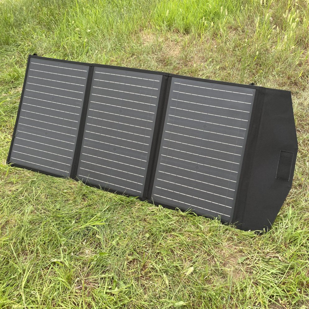Shinefar 80W Foldable Solar Panel with Black Colour Outdoor Fast Charge